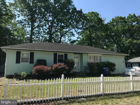137 Juniper Ave, Browns Mills, NJ 08015