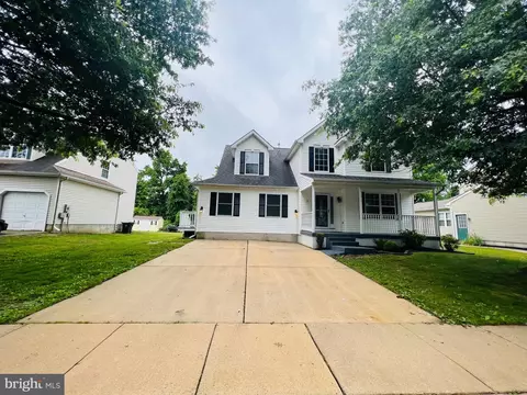 3 Keith Ln, Burlington, NJ 08016
