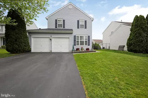 42 Clydesdale Dr, Burlington, NJ 08016