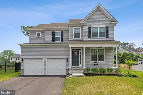 18 Quaker Ct, Hainesport, NJ 08036