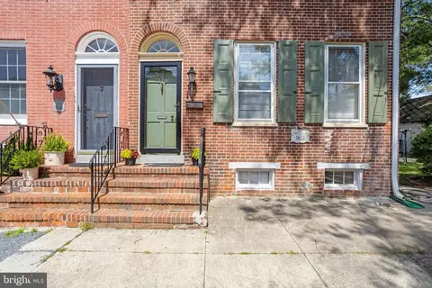 113 Buttonwood St, Mount Holly, NJ 08060