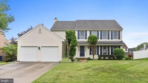 6 Providence Rd, Marlton, NJ 08053