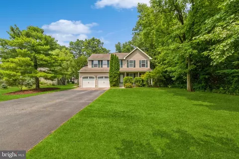 879 E Main St, Marlton, NJ 08053