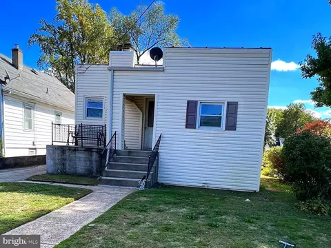 12 Lejune Rd, Cinnaminson, NJ 08077