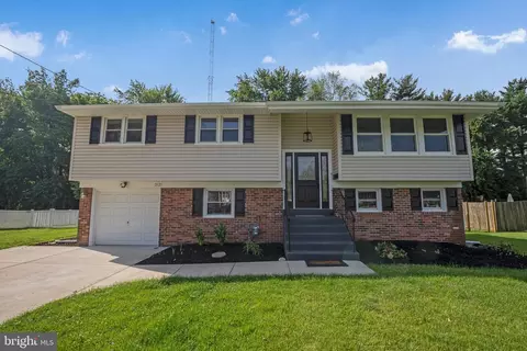 3121 Concord Dr, Cinnaminson, NJ 08077