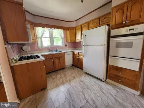 2153 Laurel Dr, Cinnaminson, NJ 08077 photo 11