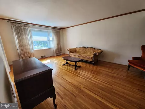 2153 Laurel Dr, Cinnaminson, NJ 08077 photo 6