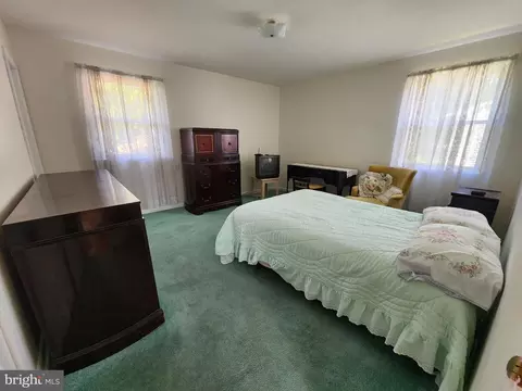 2153 Laurel Dr, Cinnaminson, NJ 08077 photo 21