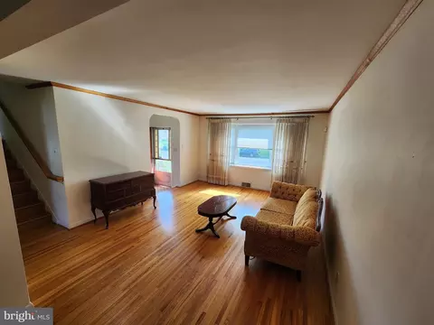 2153 Laurel Dr, Cinnaminson, NJ 08077 photo 4