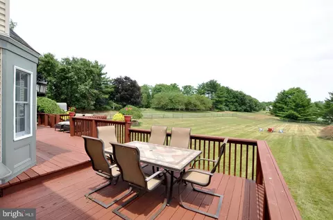 2 Periwinkle Dr, Mount Laurel, NJ 08054 photo 42