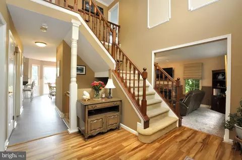 2 Periwinkle Dr, Mount Laurel, NJ 08054 photo 3