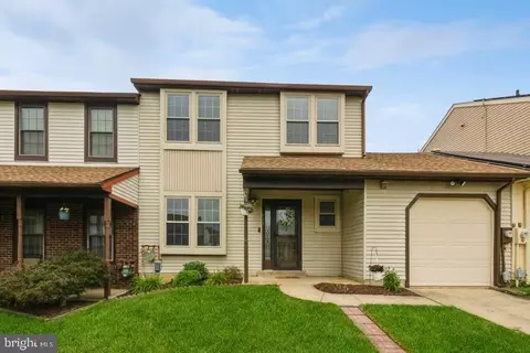 603 Jonathan Ln, Marlton, NJ 08053