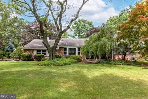 553 Chesterfield Arneytown Rd, Chesterfield, NJ 08515