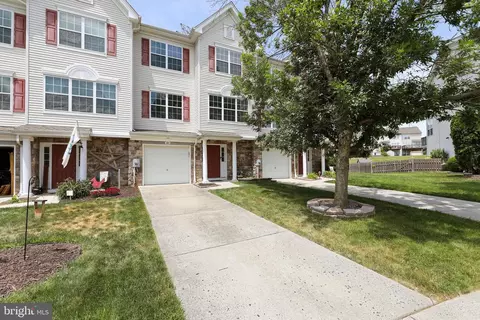 40 Millers Run, Delran, NJ 08075