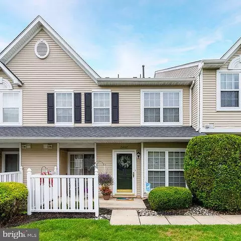 2407 Saxony Dr, Mount Laurel, NJ 08054