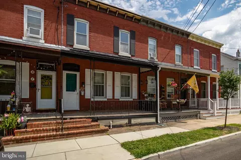 359 Oliver St, Bordentown, NJ 08505