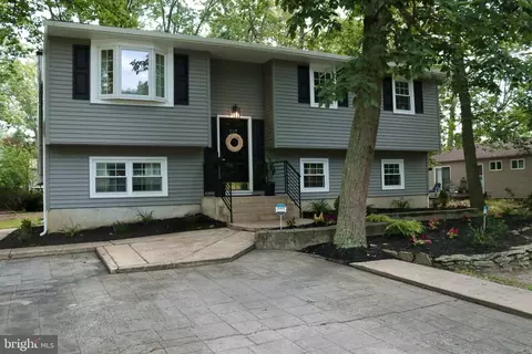 217 California Trl, Browns Mills, NJ 08015
