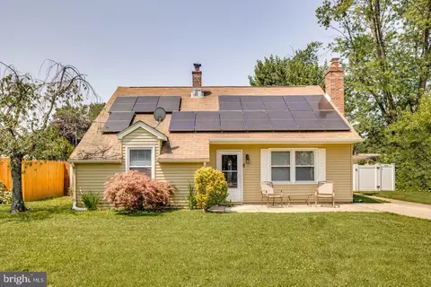 123 Dory Ct, Beverly, NJ 08010