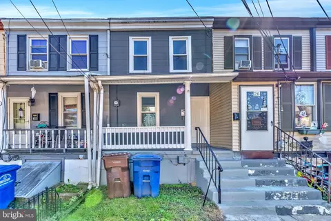 28 Rush St, Riverside, NJ 08075