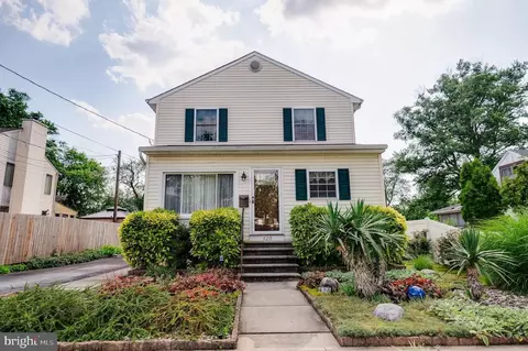 420 Glendale Ave, Maple Shade, NJ 08052
