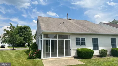 73 Cottage Ln E, Columbus, NJ 08022 photo 21