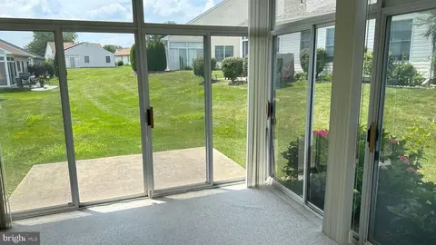 73 Cottage Ln E, Columbus, NJ 08022 photo 12