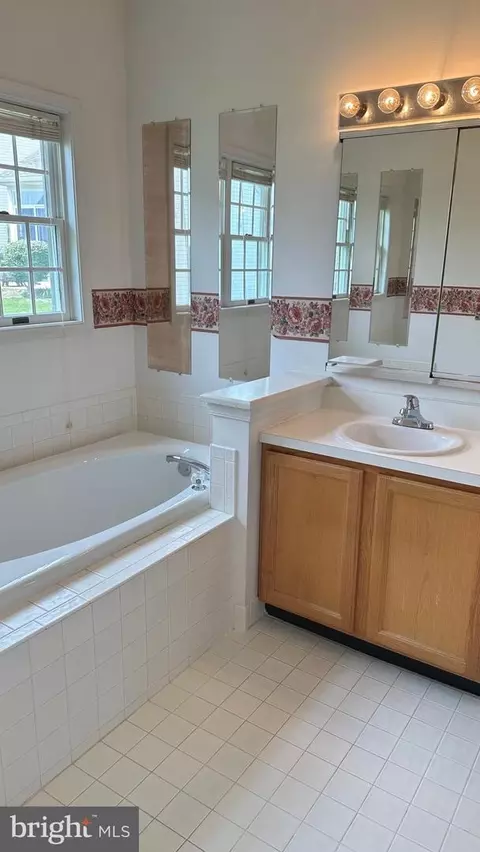 73 Cottage Ln E, Columbus, NJ 08022 photo 20