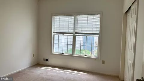 73 Cottage Ln E, Columbus, NJ 08022 photo 14