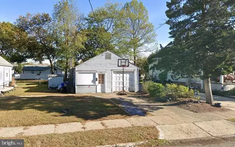 262 Progress St, Riverside, NJ 08075