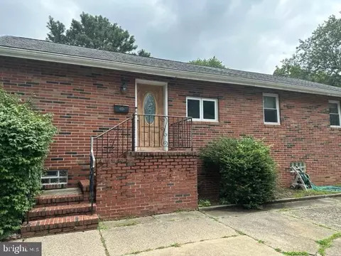 711 Pennsylvania Ave, Palmyra, NJ 08065