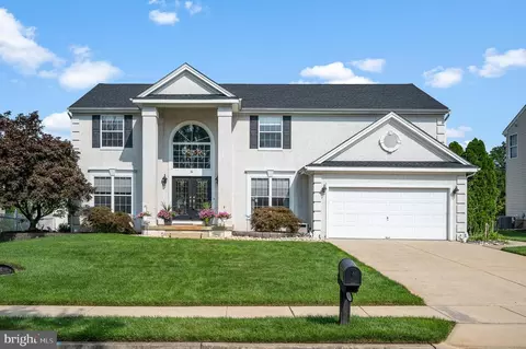 14 Albany Rd, Marlton, NJ 08053