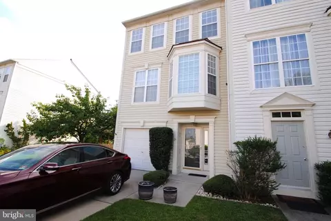 24 Weatherly Rd, Delran, NJ 08075