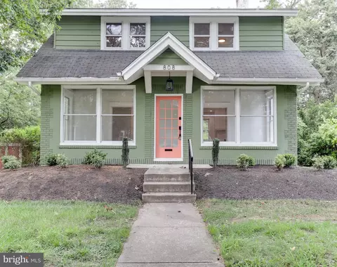 808 Lincoln Ave, Palmyra, NJ 08065