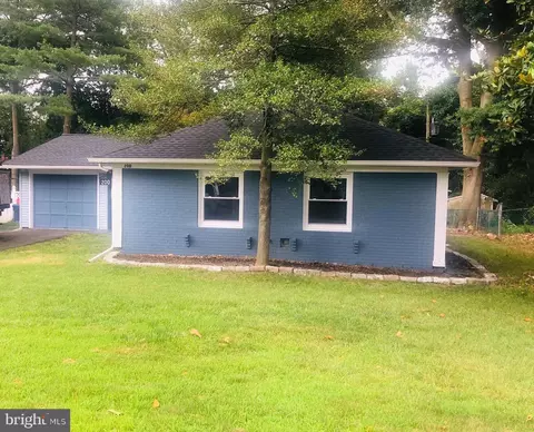 200 Millbrook Dr, Willingboro, NJ 08046