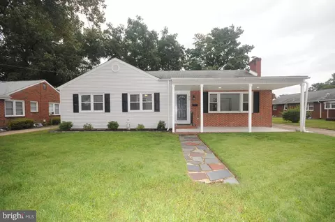 380 Station Rd, Roebling, NJ 08554
