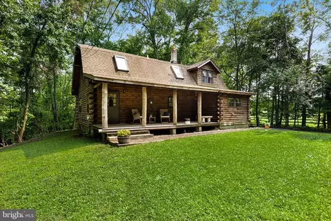 85 Stacy Haines Rd, Lumberton, NJ 08048