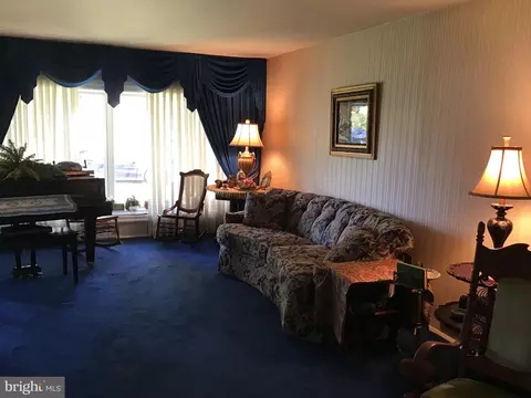 21 Purdue Dr, Riverside, NJ 08075 photo 9