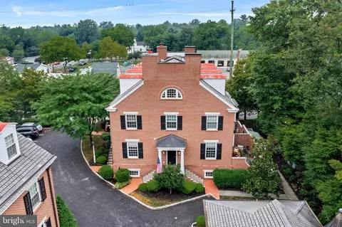 14 E 3rd St #B, Moorestown, NJ 08057