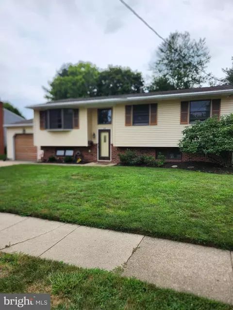 36 Glenwood Rd, Lumberton, NJ 08048