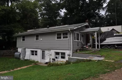 105 Groveville Rd, Chesterfield, NJ 08515