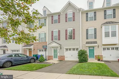 182 Star Dr, Mount Holly, NJ 08060