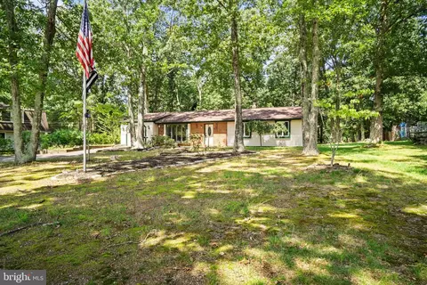 221 Forked Neck Rd, Shamong, NJ 08088