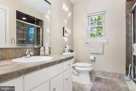 150 Squirrel Tree Ln, Mount Laurel, NJ 08054 photo 23