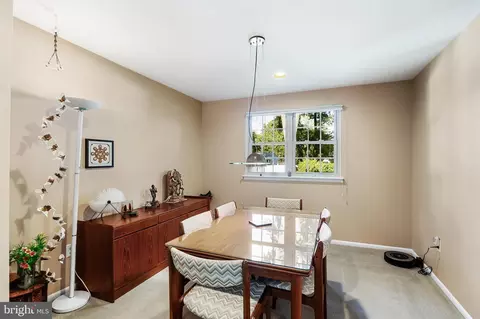 150 Squirrel Tree Ln, Mount Laurel, NJ 08054 photo 11
