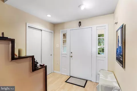 150 Squirrel Tree Ln, Mount Laurel, NJ 08054 photo 6