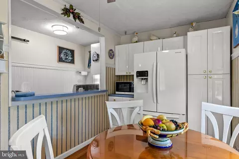214 E Park Ave, Maple Shade, NJ 08052 photo 20