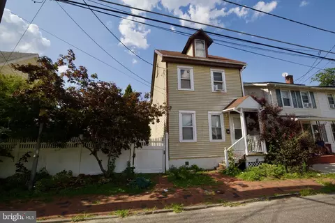 Undisclosed, Mount Holly, NJ 08060