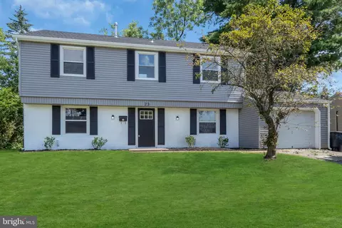 23 Berkshire Ln, Willingboro, NJ 08046