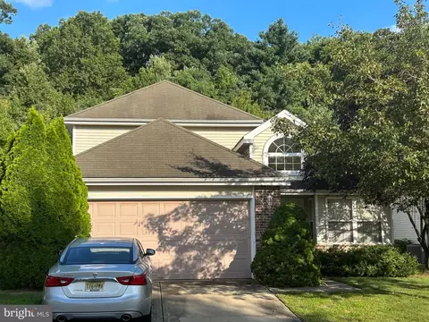 130 Peppergrass Dr S, Mount Laurel, NJ 08054