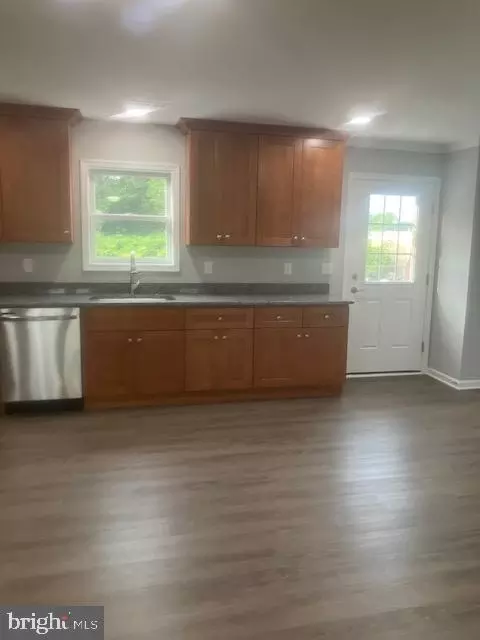 11 Polk St, Riverside, NJ 08075 photo 9